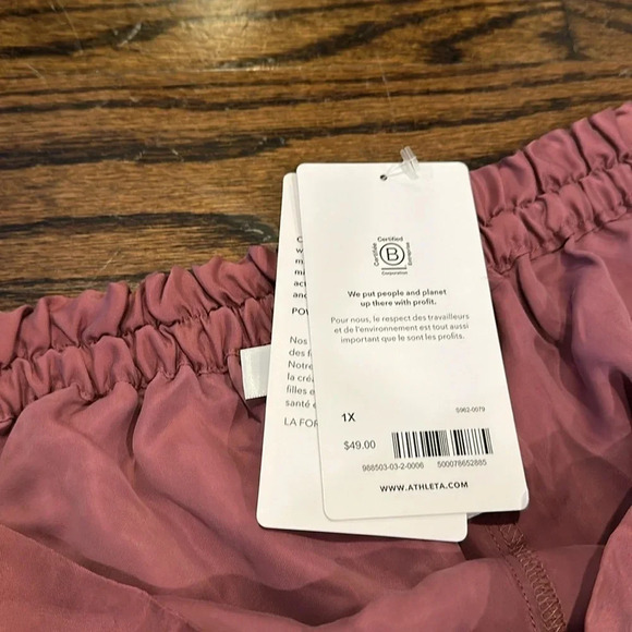 ATHLETA NWT Calm Cool Short in Mauve/pink with elastic waist lightweight size 1X - Picture 6 of 8